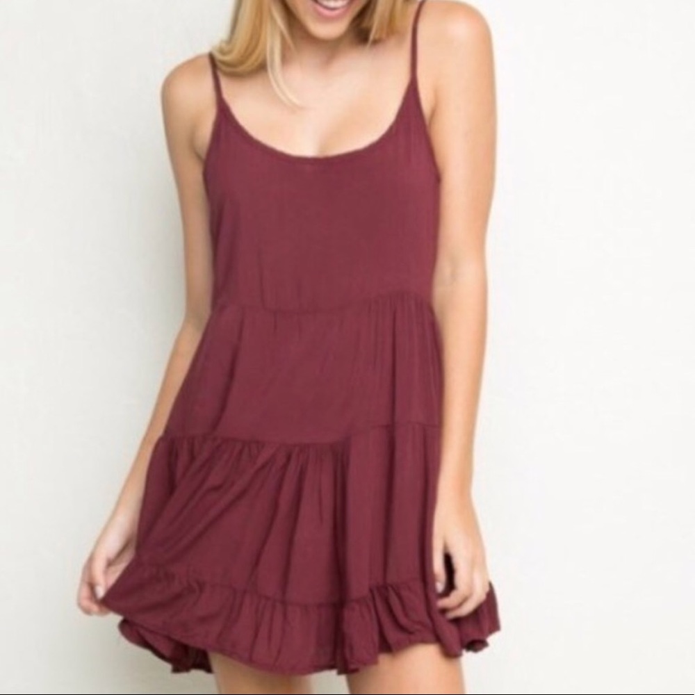 Brandy Melville jada dress in maroon